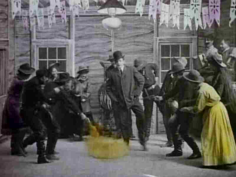 The Great Train Robbery (1903) Screenshot 4