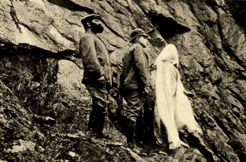 She (1911) Screenshot 4