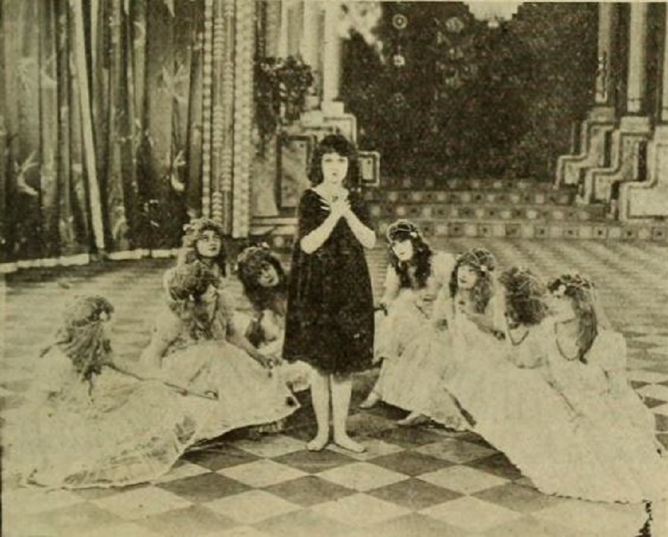 Snow White (1916) Screenshot 4