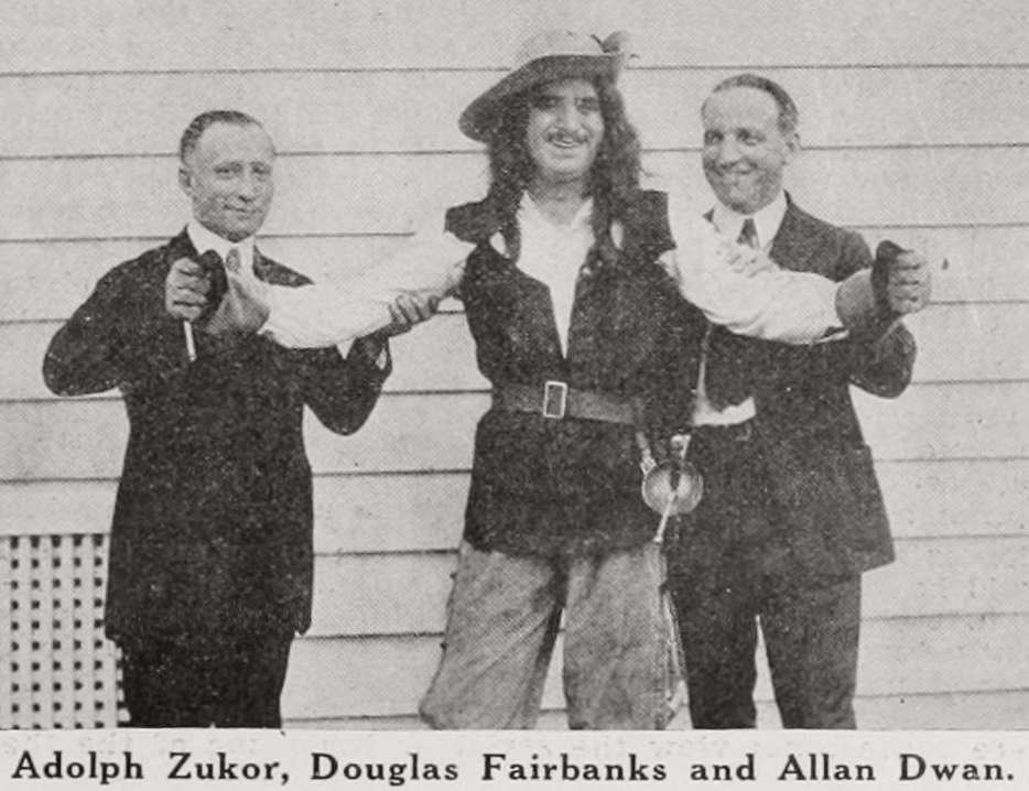 A Modern Musketeer (1917) Screenshot 1