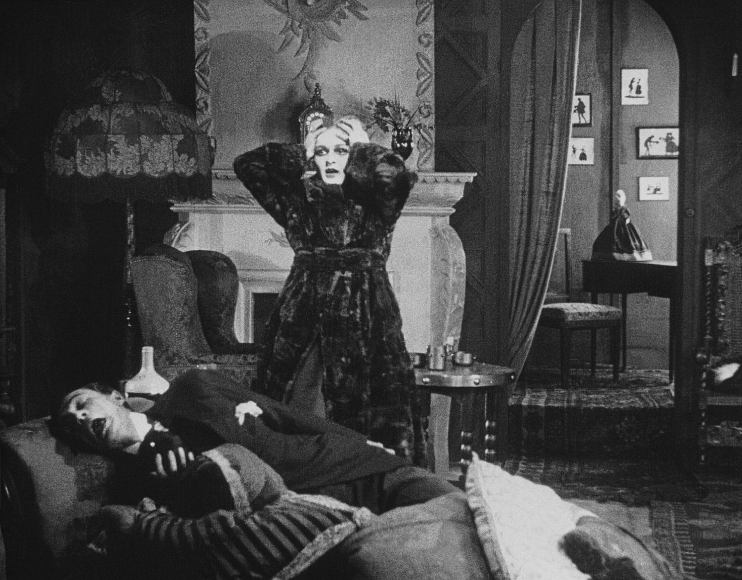 Eerie Tales (1919) Screenshot 5