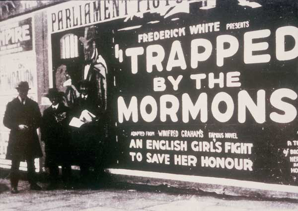 Trapped by the Mormons (1922) Screenshot 2
