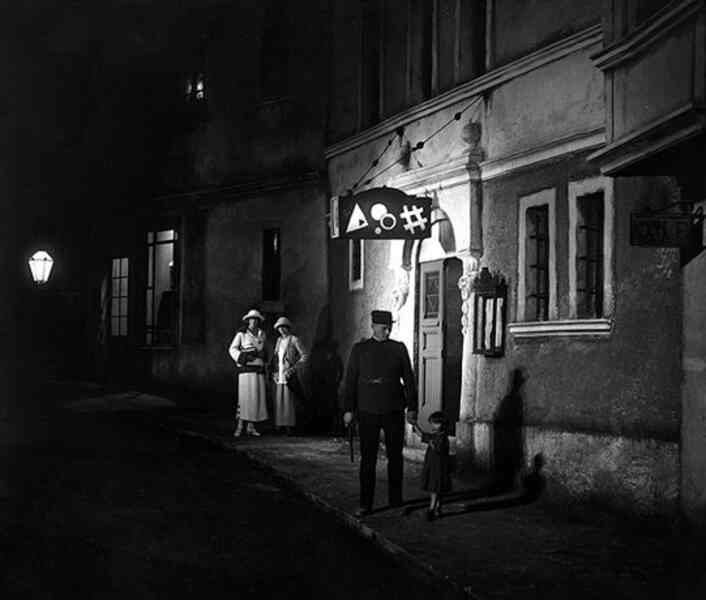 The Street (1923) Screenshot 1