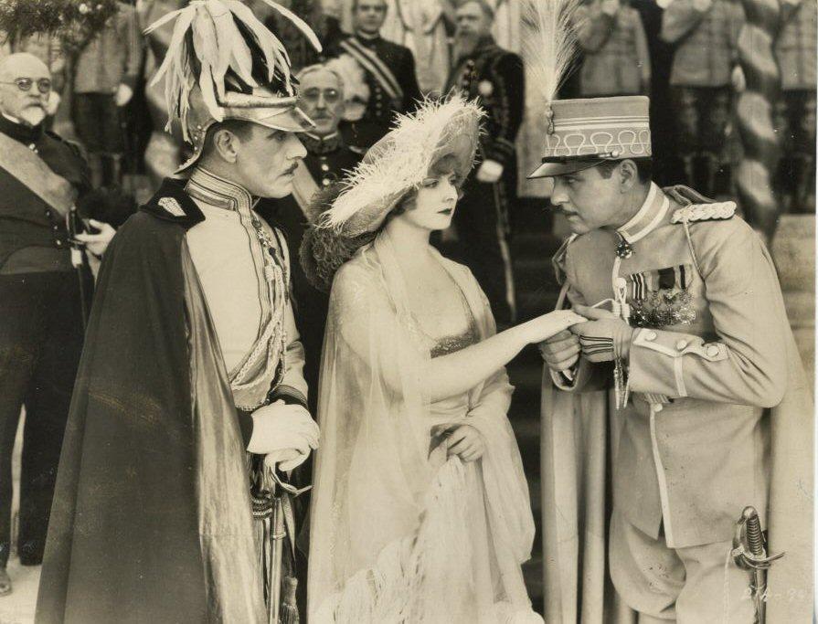 Confessions of a Queen (1925) Screenshot 2 