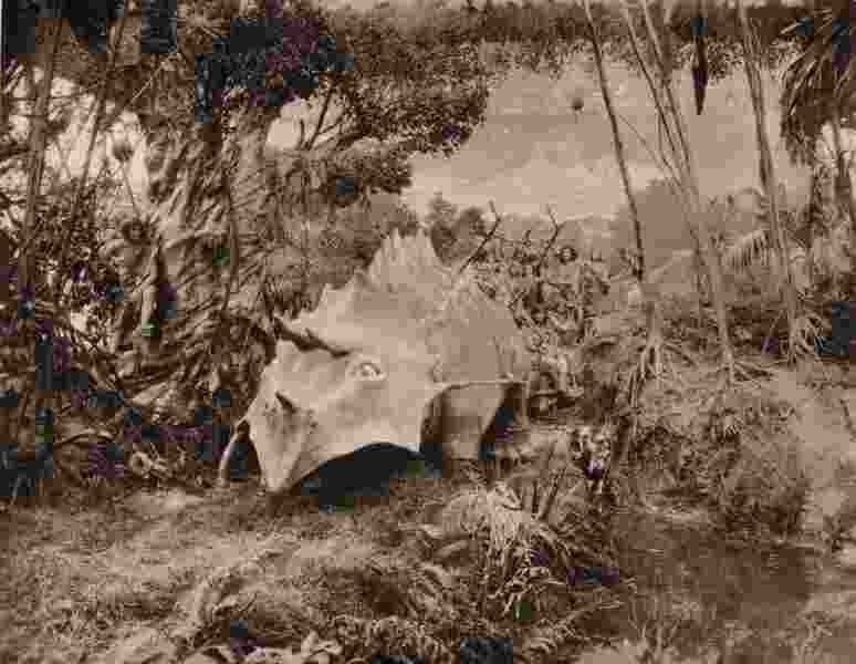 Fig Leaves (1926) Screenshot 3