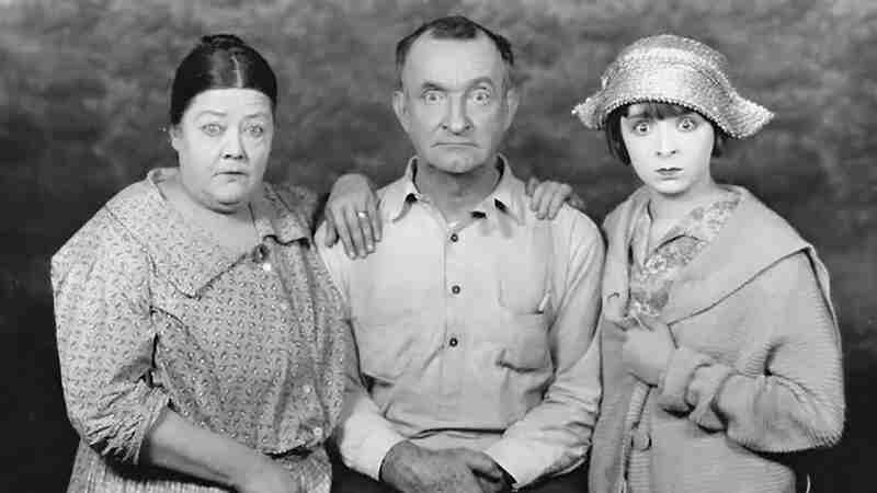 Irene (1926) Screenshot 5