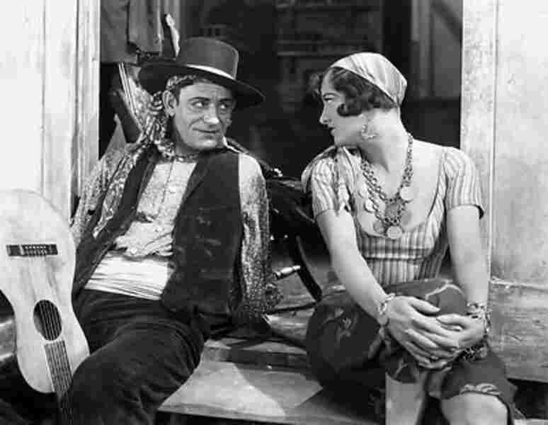 The Unknown (1927) Screenshot 1
