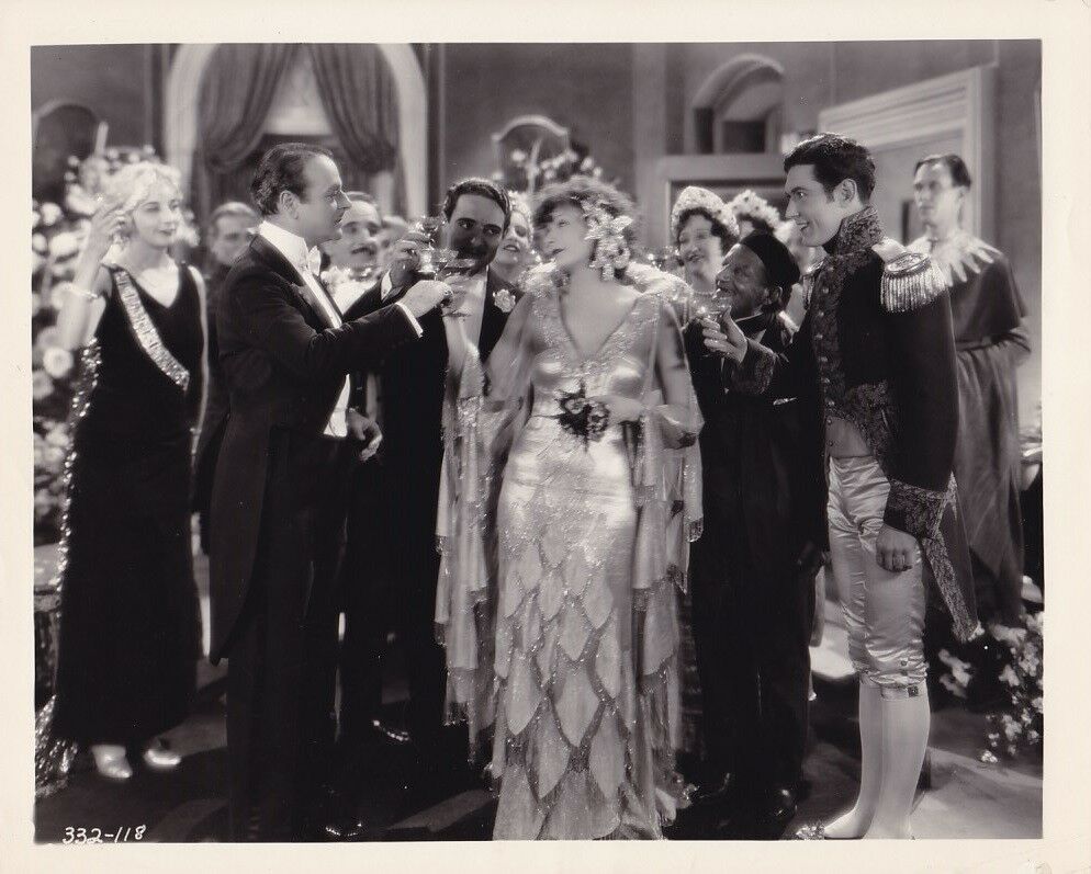 The Divine Woman (1928) Screenshot 5 