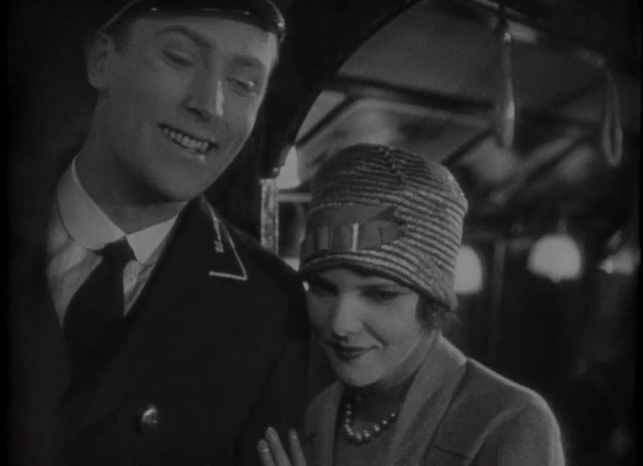 Underground (1928) Screenshot 2
