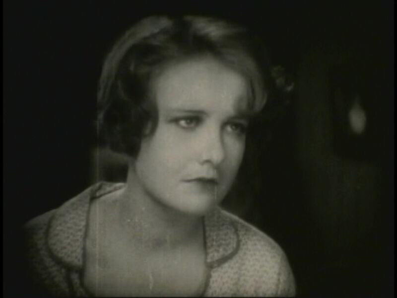 While the City Sleeps (1928) Screenshot 2