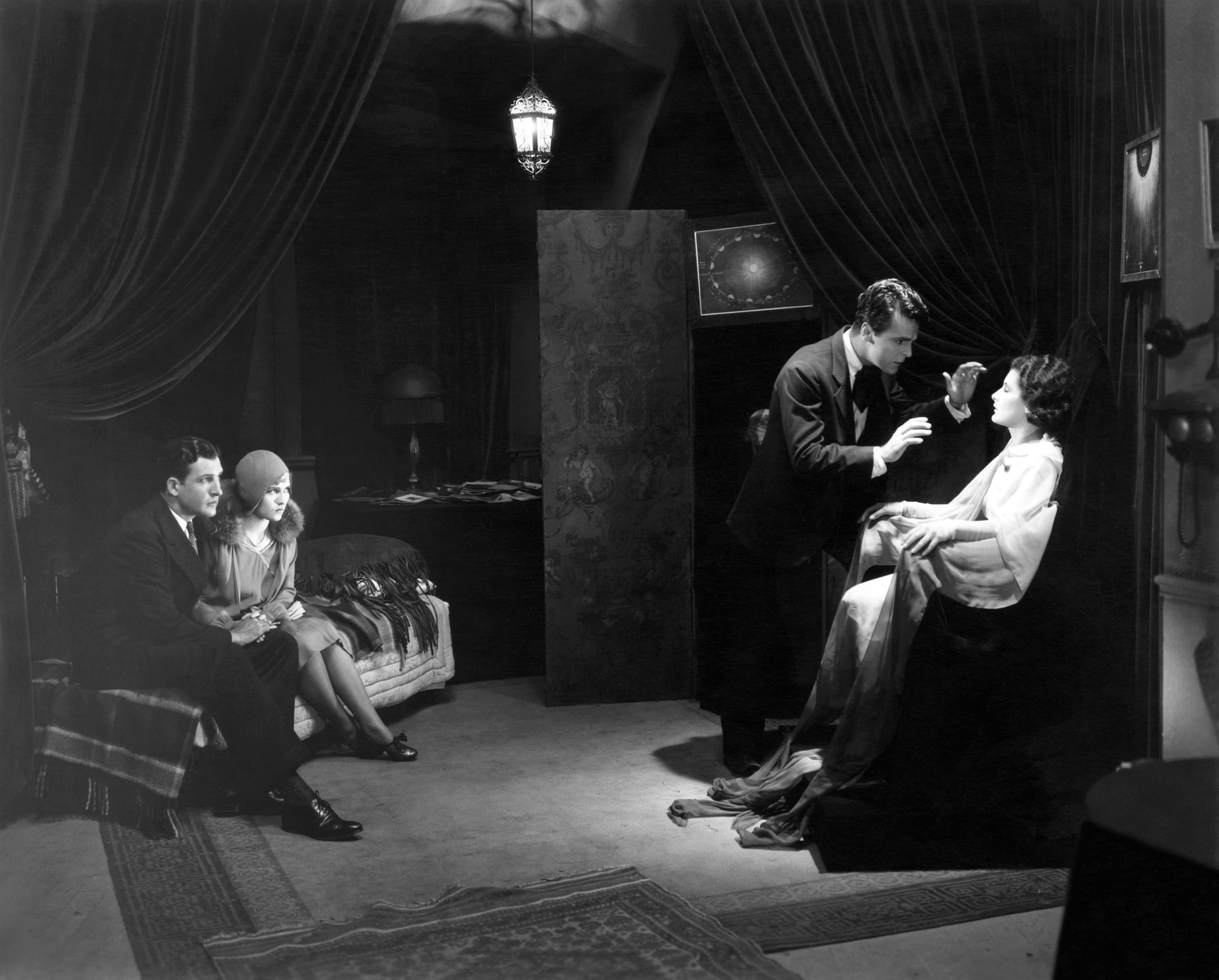 Darkened Rooms (1929) Screenshot 5 