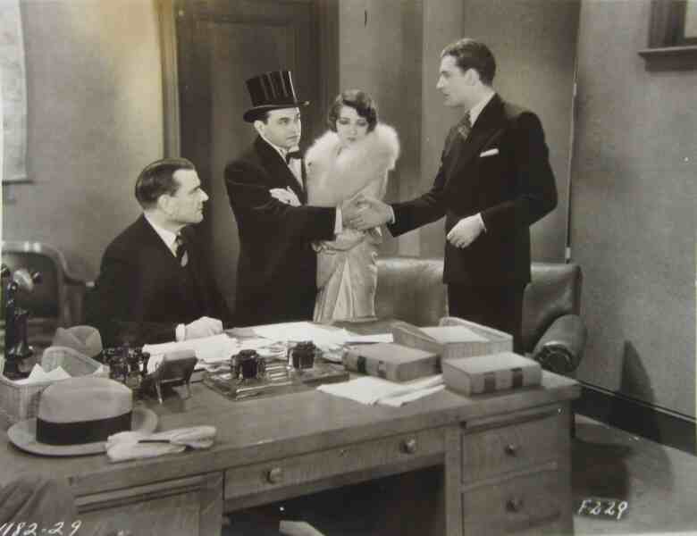 The Hole in the Wall (1929) Screenshot 4