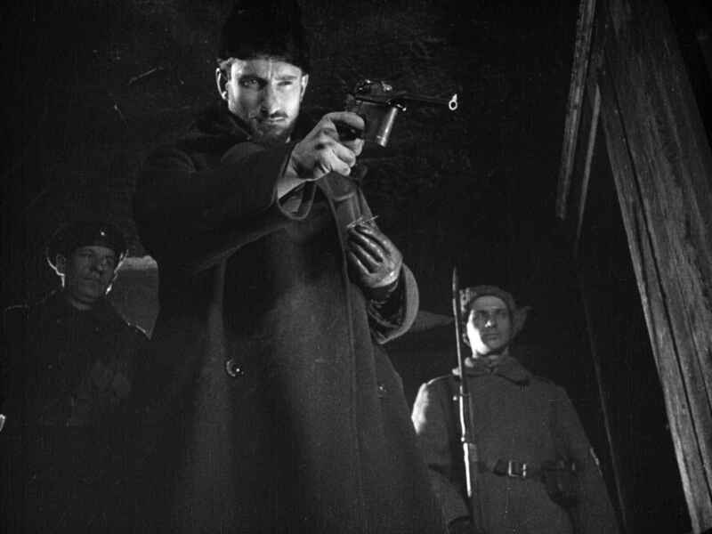 Fragment of an Empire (1929) Screenshot 1