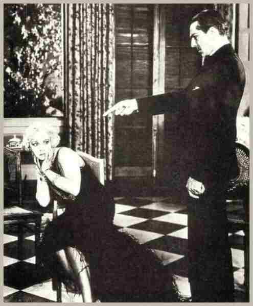 The Thirteenth Chair (1929) Screenshot 1