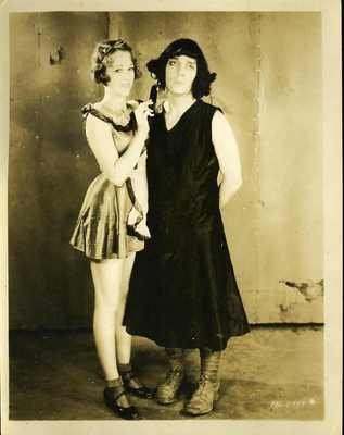 Doughboys (1930) Screenshot 1 