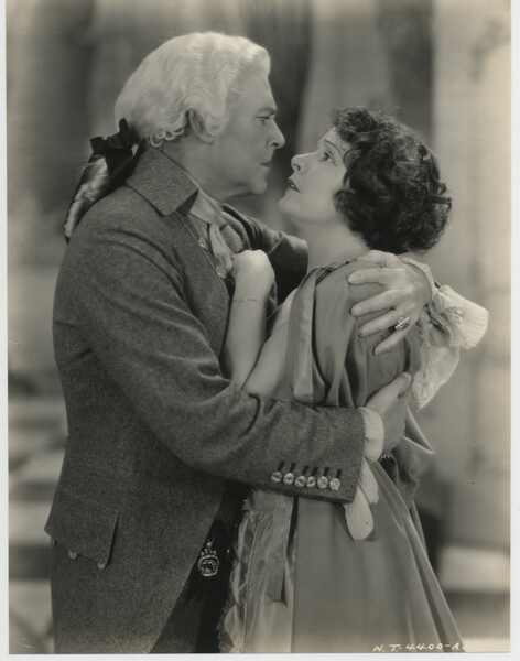 Du Barry, Woman of Passion (1930) Screenshot 2
