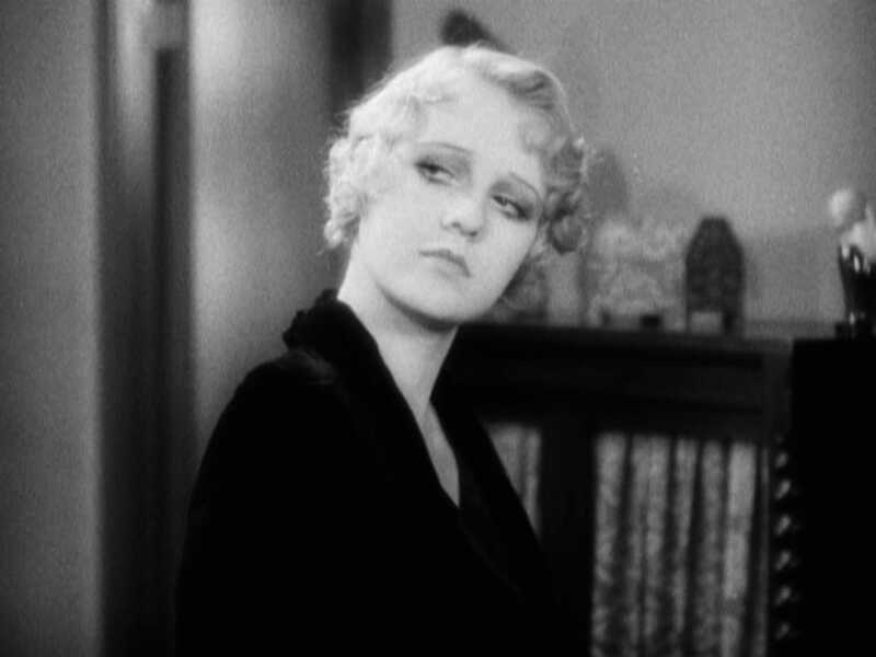 Our Blushing Brides (1930) Screenshot 4