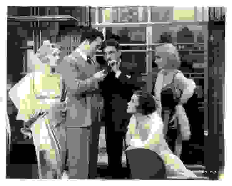 Safety in Numbers (1930) Screenshot 4