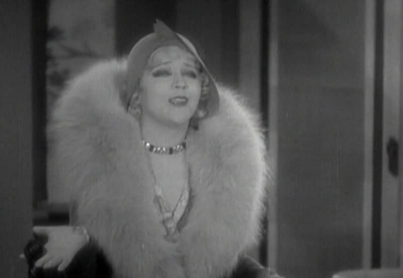 Bachelor Apartment (1931) Screenshot 2