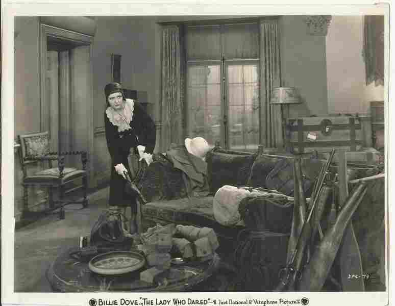 The Lady Who Dared (1930) Screenshot 2