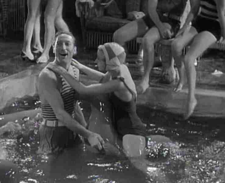 Under Eighteen (1931) Screenshot 3