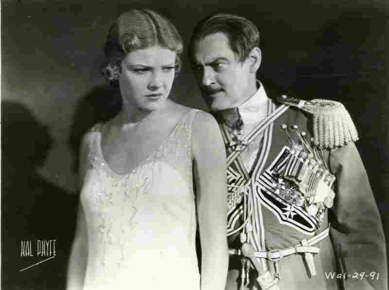The Yellow Ticket (1931) Screenshot 1