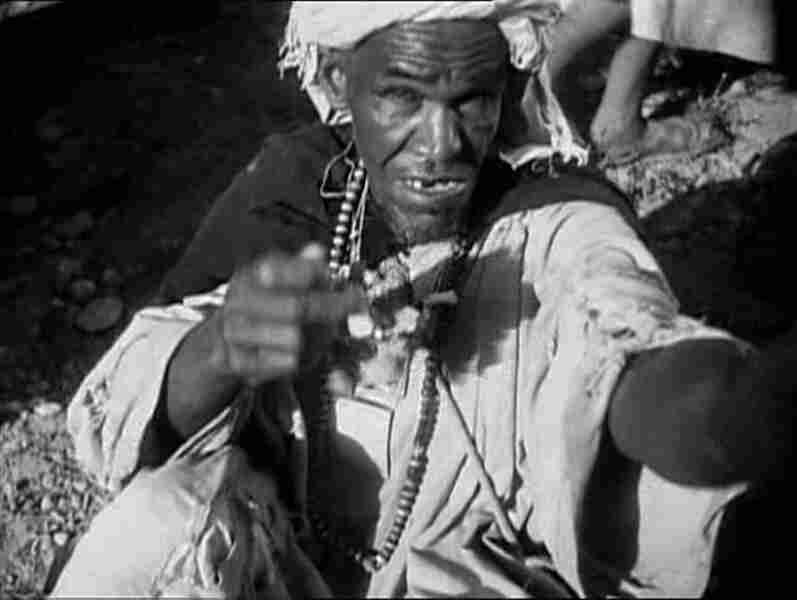 Moon Over Morocco (1931) Screenshot 2