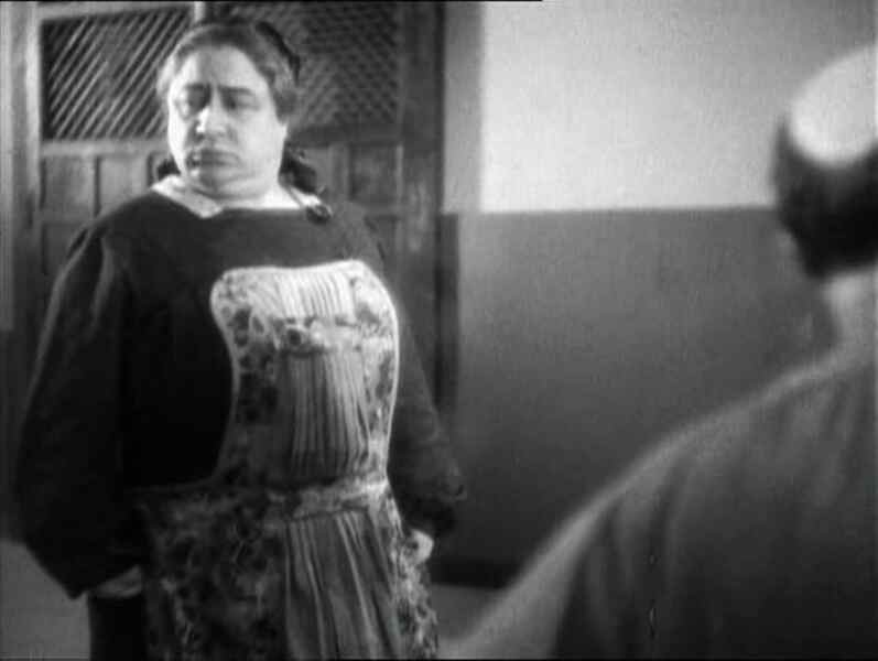 Moon Over Morocco (1931) Screenshot 4