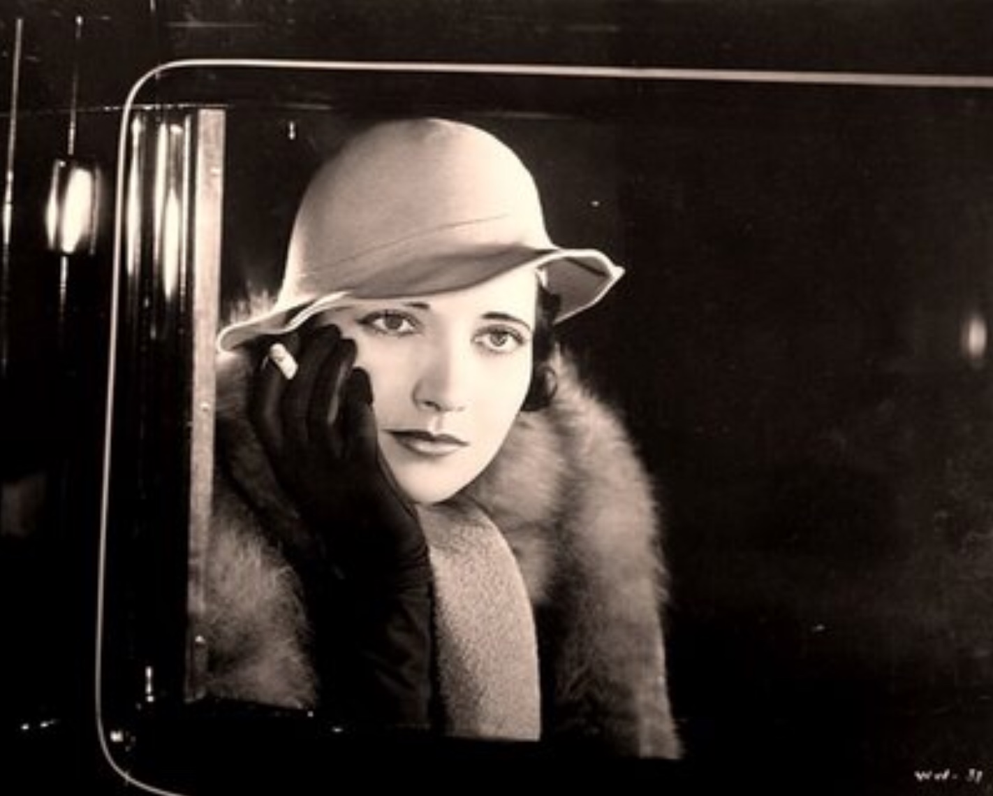 Man Wanted (1932) Screenshot 4