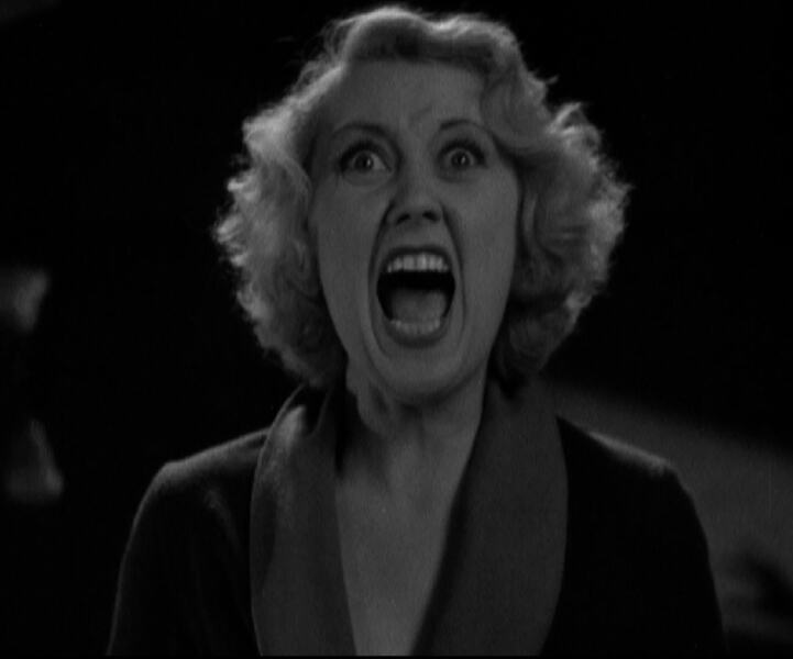 Miss Pinkerton (1932) Screenshot 3
