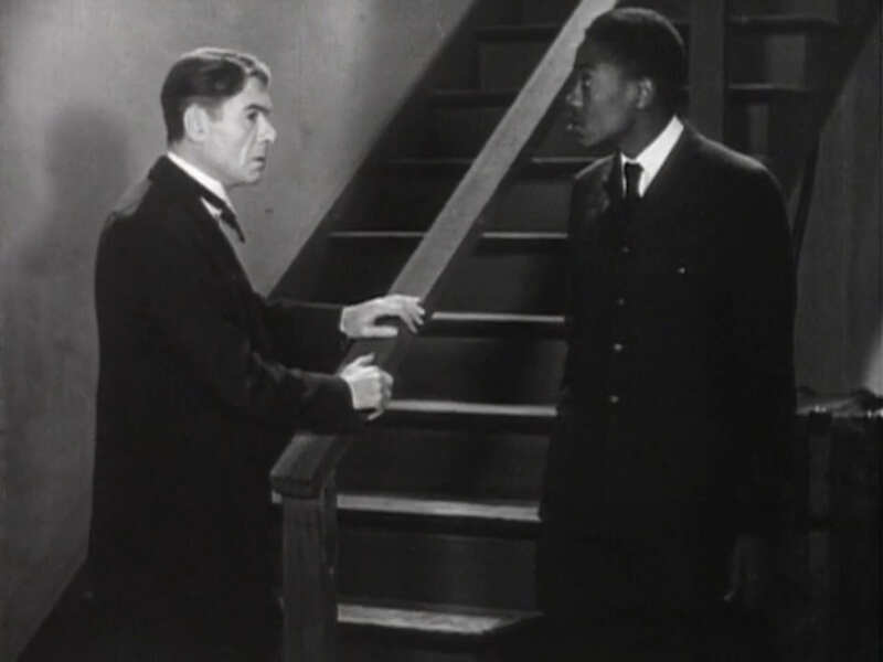 The Monster Walks (1932) Screenshot 4