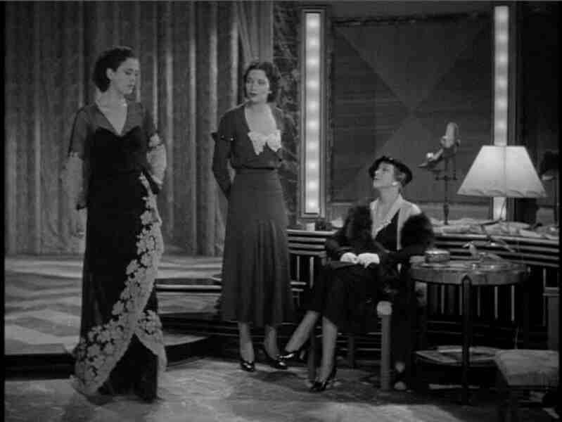 Street of Women (1932) Screenshot 5