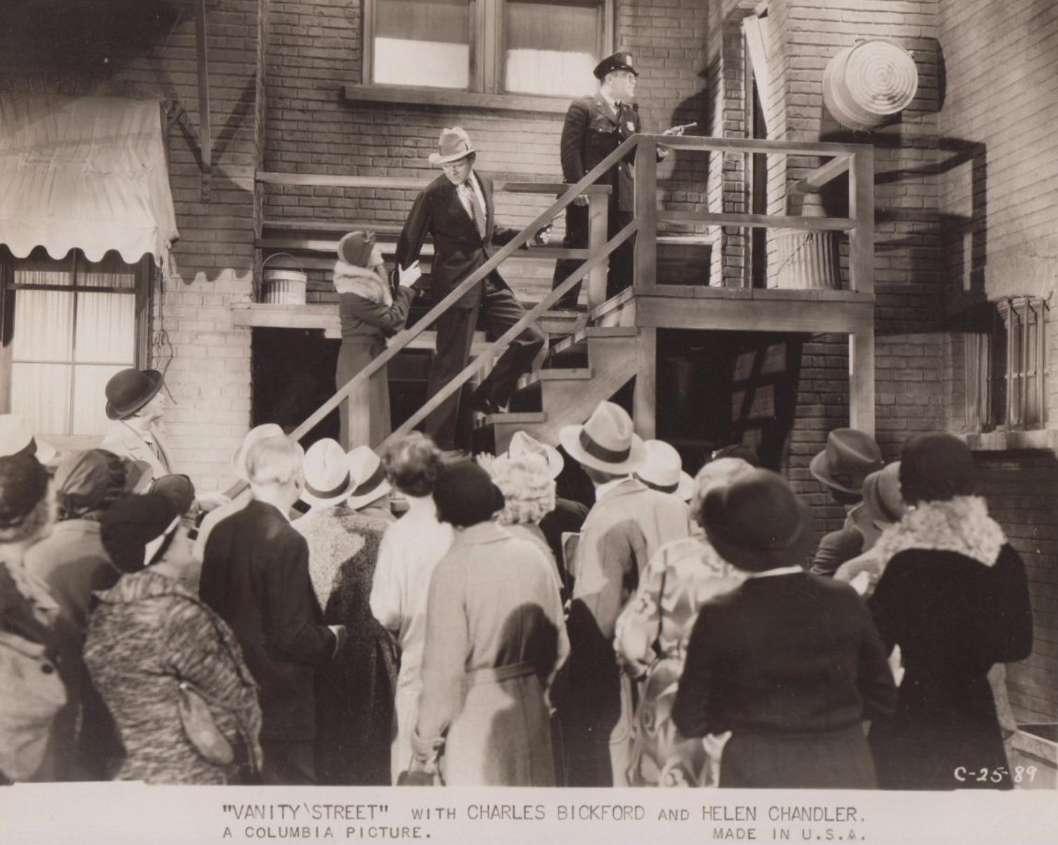 Vanity Street (1932) Screenshot 2 