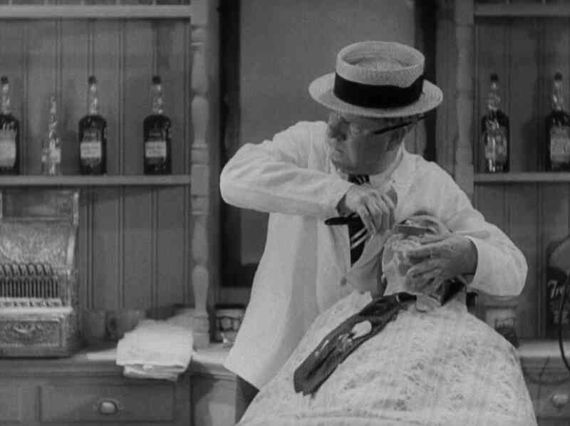 The Barber Shop (1933) Screenshot 5