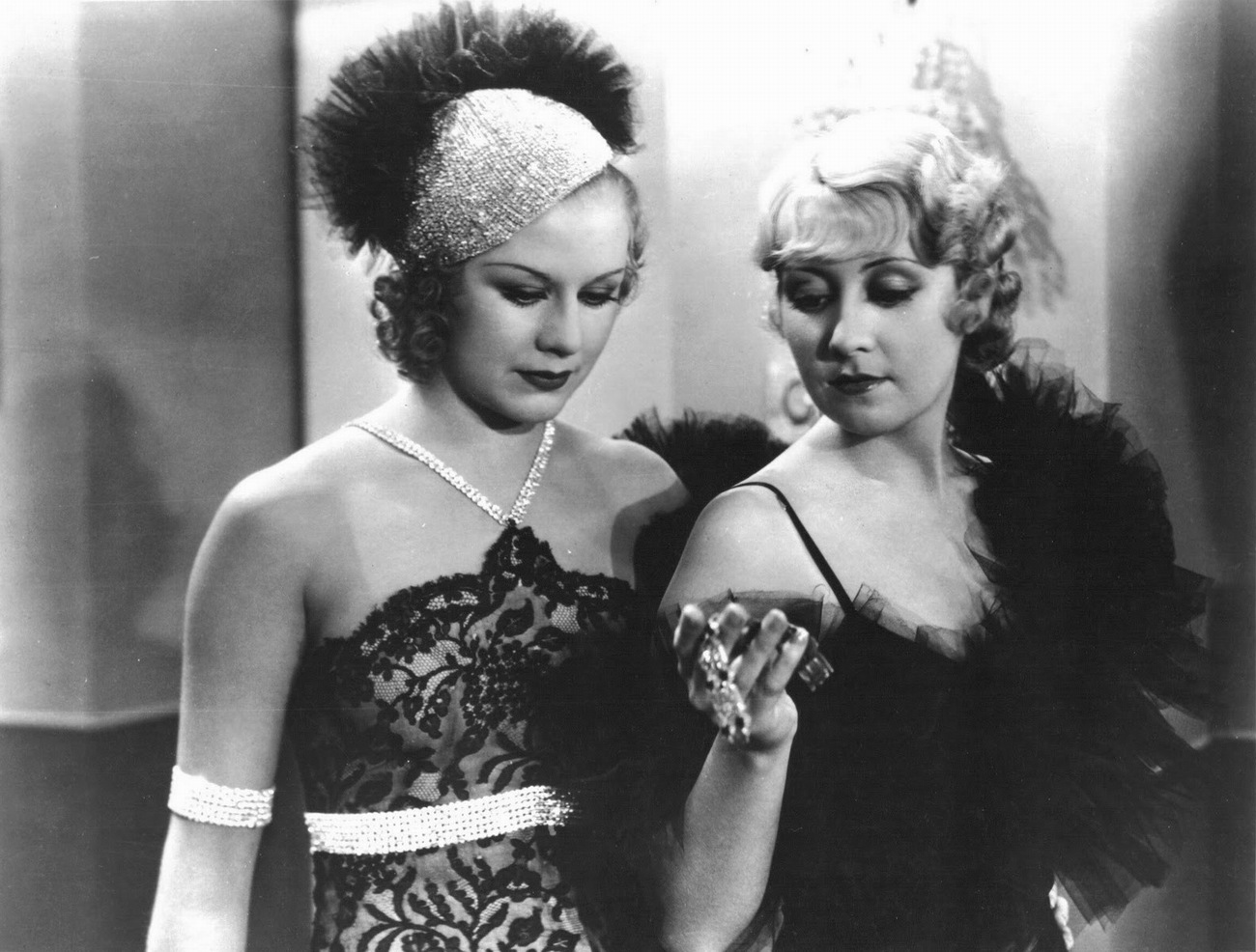 Broadway Bad (1933) Screenshot 4