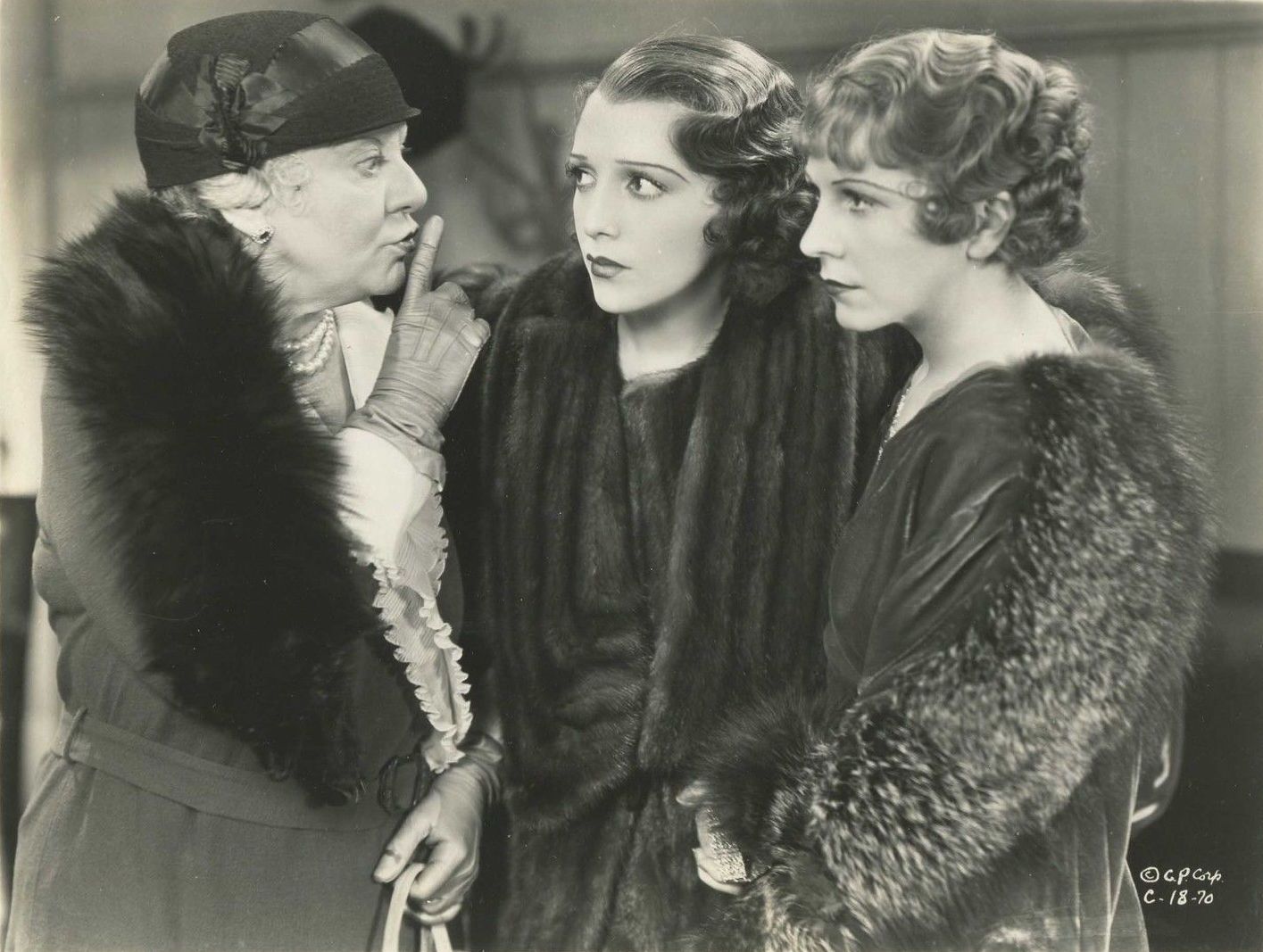 Cocktail Hour (1933) Screenshot 2 