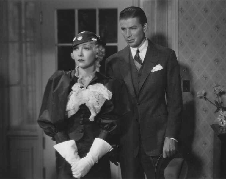 Disgraced (1933) Screenshot 3