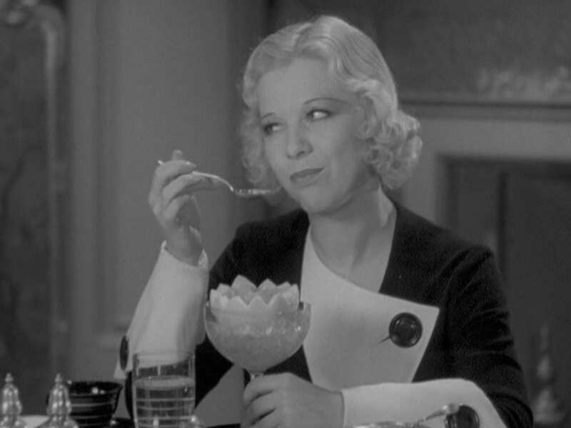 Girl Missing (1933) Screenshot 3