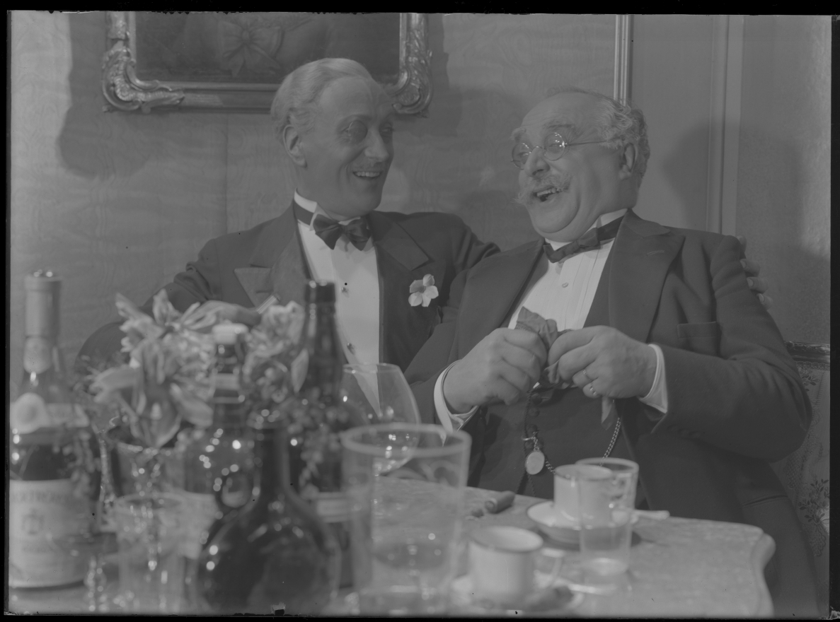 Kära släkten (1933) Screenshot 1 