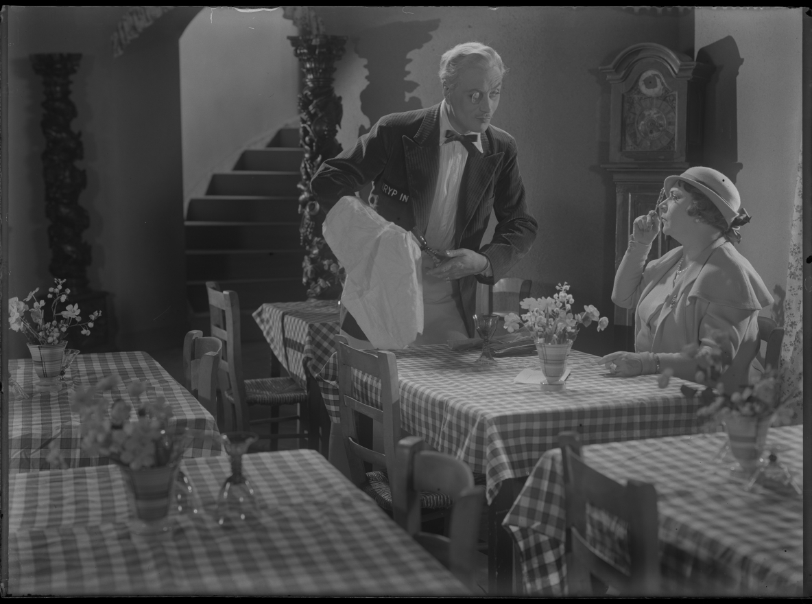 Kära släkten (1933) Screenshot 5 