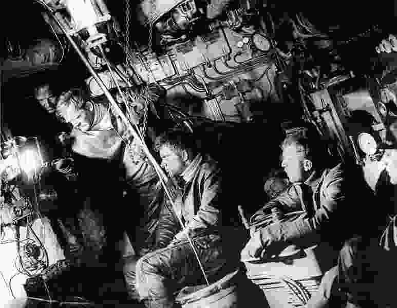 Dawn (1933) Screenshot 2