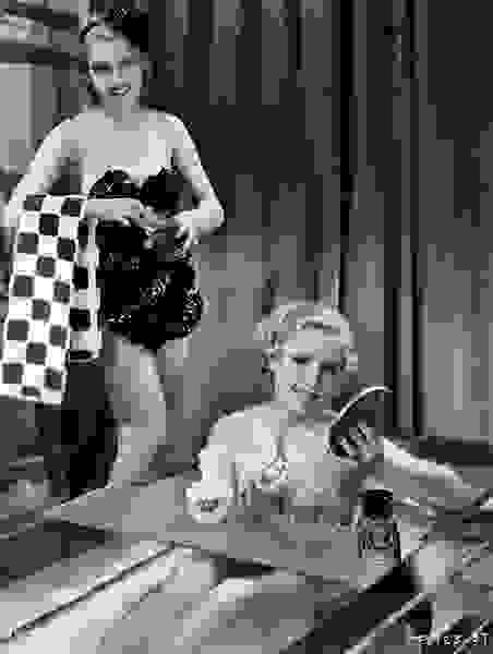 Hips, Hips, Hooray! (1934) Screenshot 1