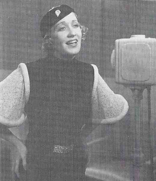 Hips, Hips, Hooray! (1934) Screenshot 5