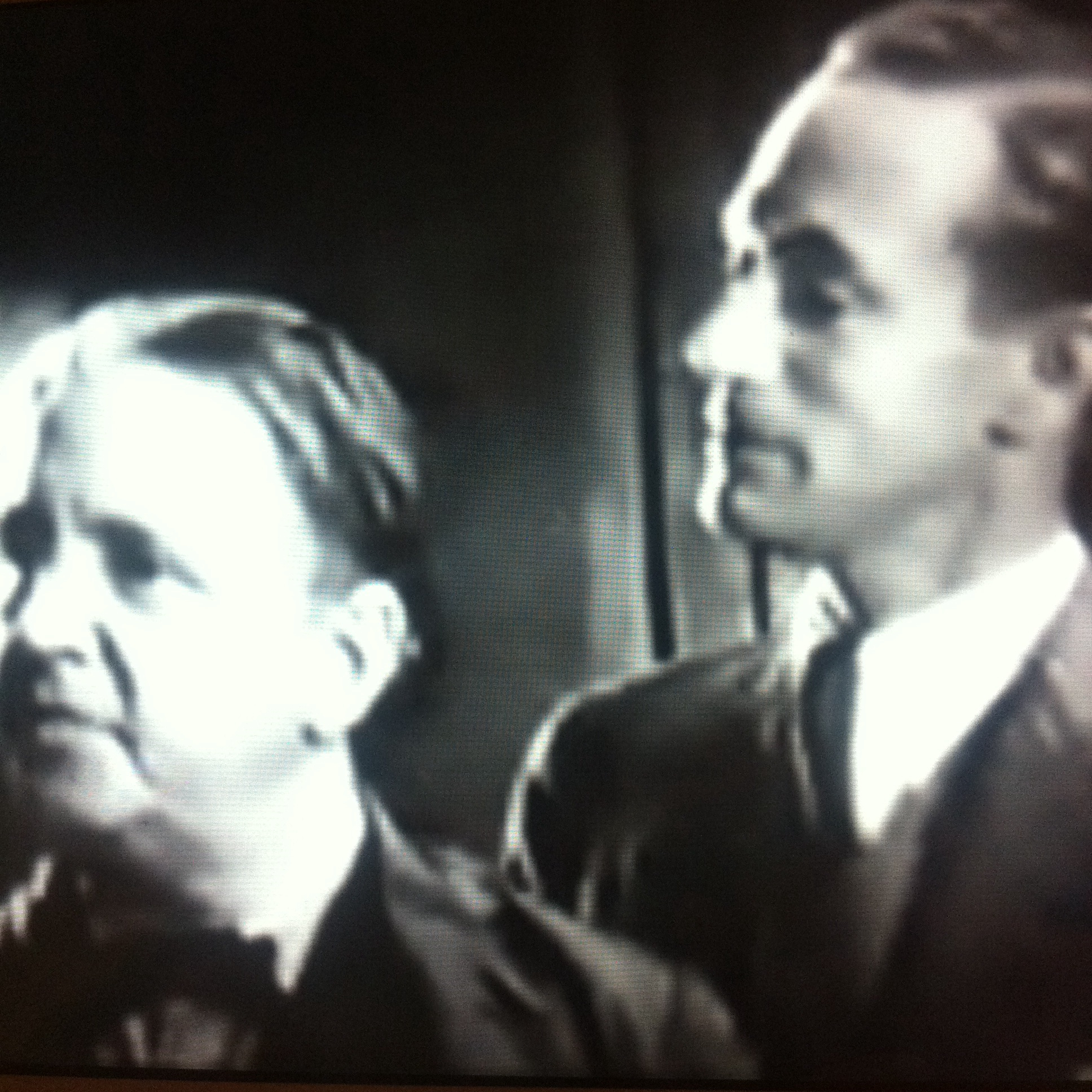 The Lady Is Willing (1934) Screenshot 2
