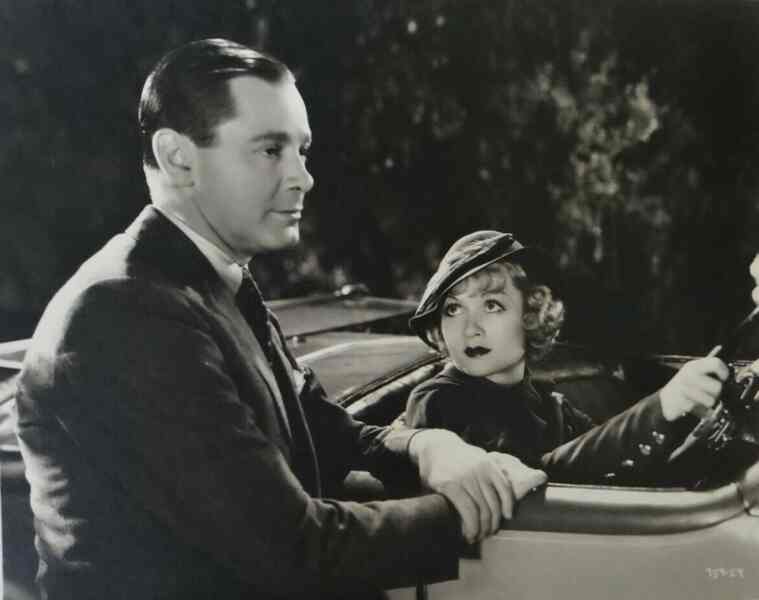 Outcast Lady (1934) Screenshot 4