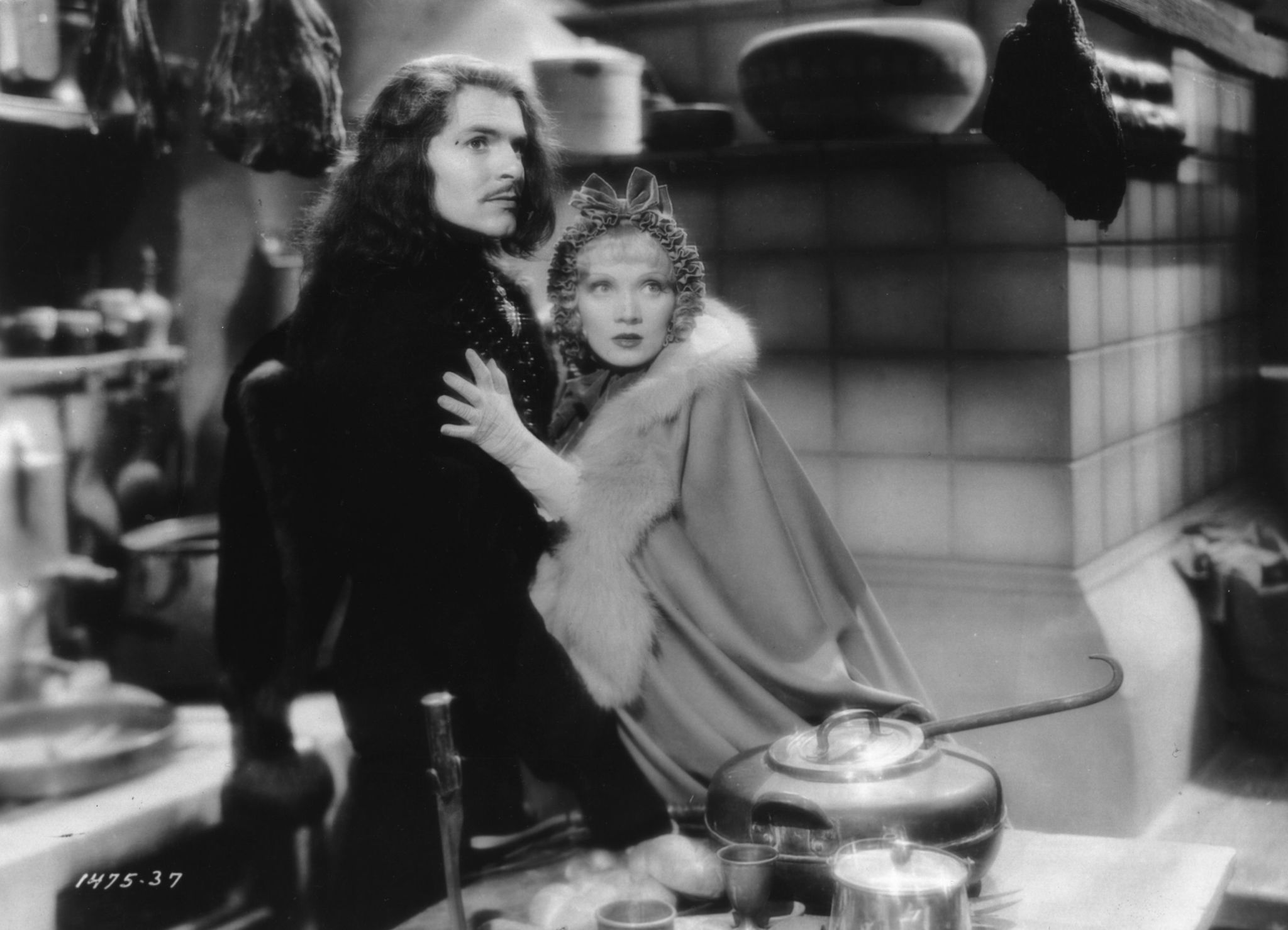 The Scarlet Empress (1934) Screenshot 5 