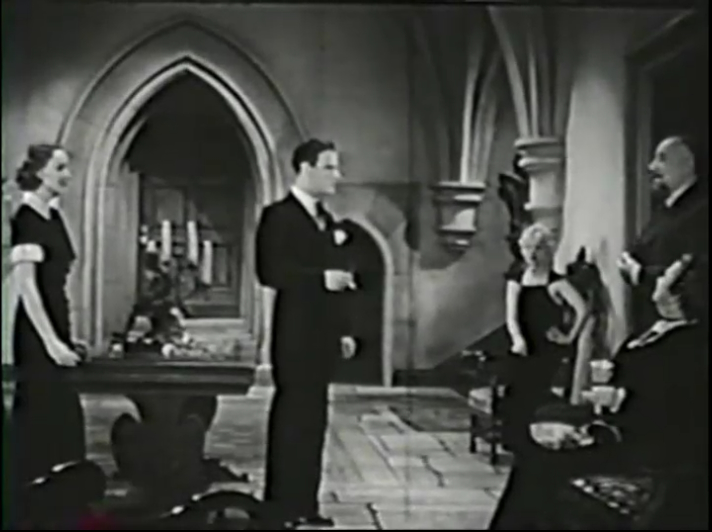 Secret of the Chateau (1934) Screenshot 2