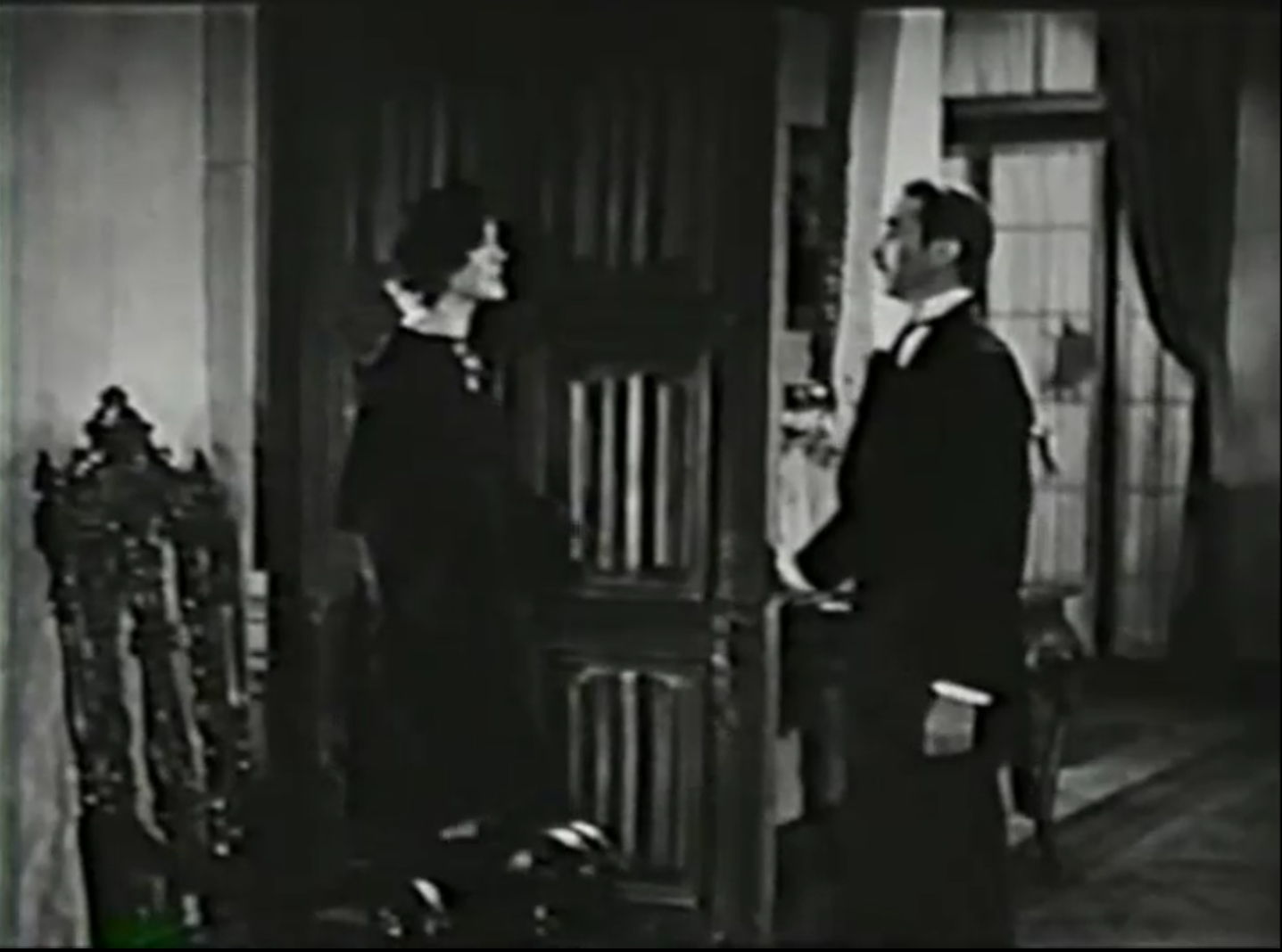 Secret of the Chateau (1934) Screenshot 4