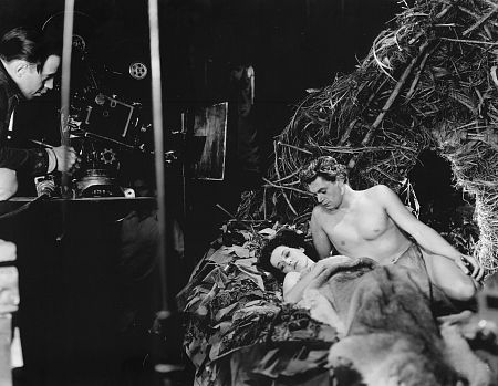 Tarzan and His Mate (1934) Screenshot 2 