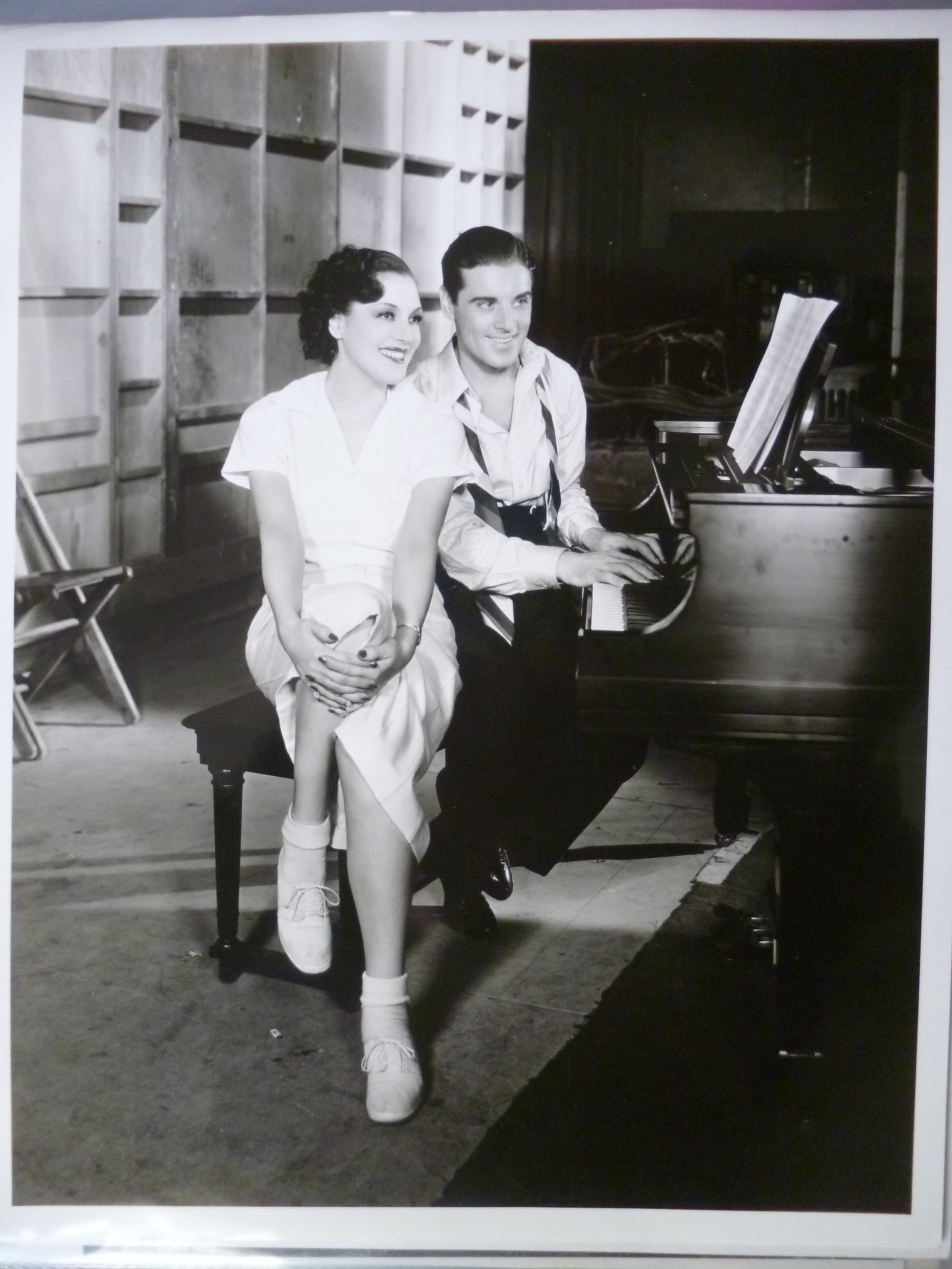 Broadway Hostess (1935) Screenshot 4 